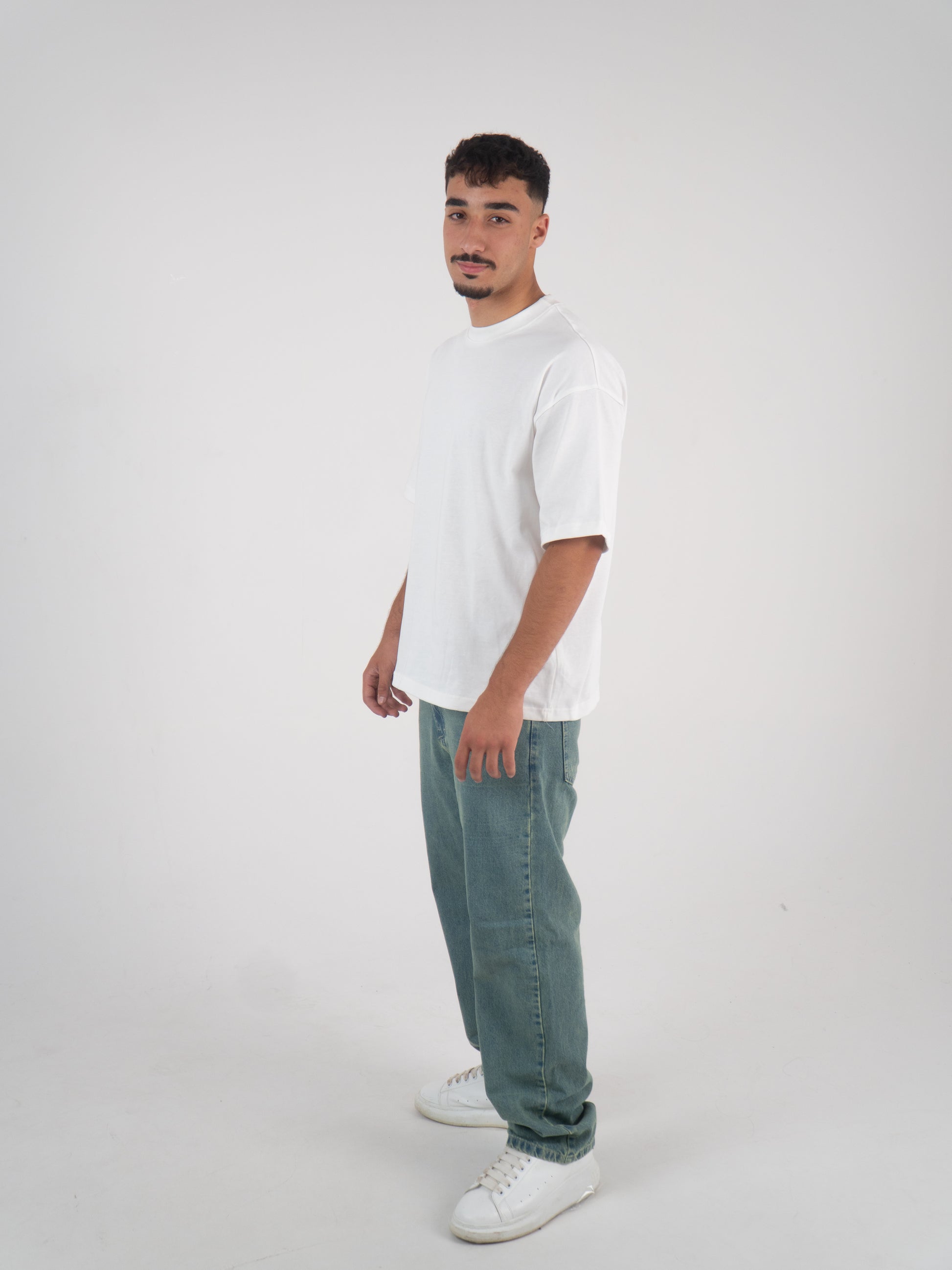 Basic oversized T-shirt