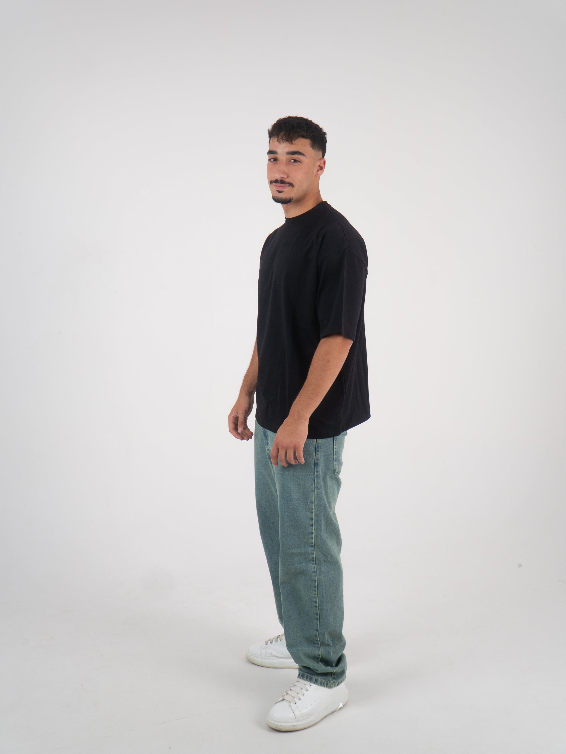 Basic oversized T-shirt